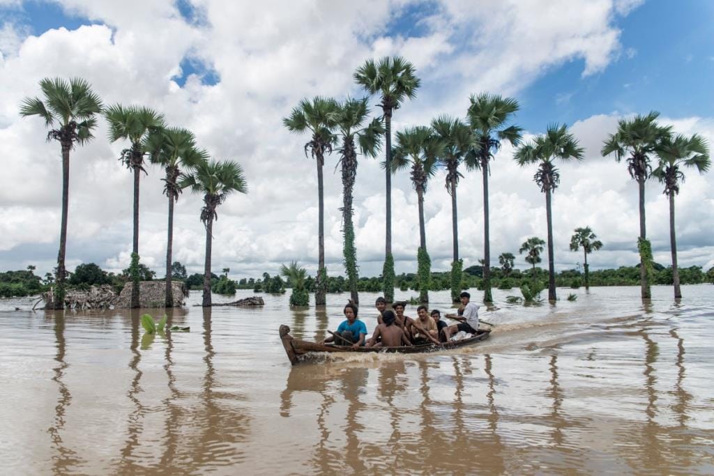危机重叠！季风暴雨袭击缅甸，4个邦遭洪涝，近40万人受灾