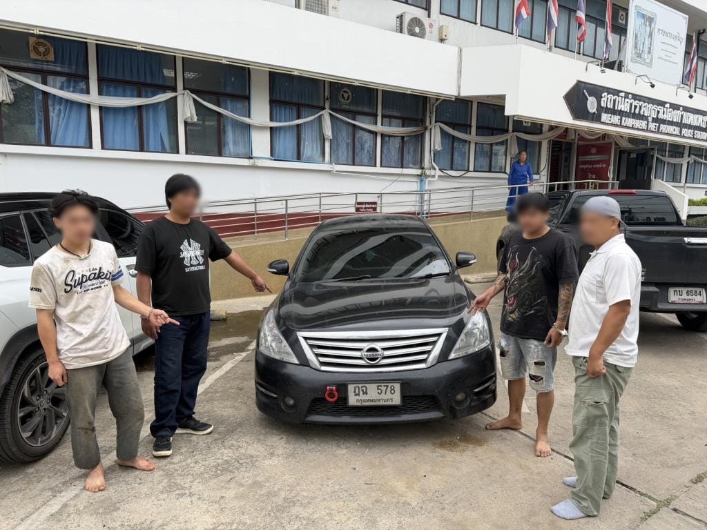 （视频）曝光歹徒团伙在曼谷市中心绑架中国女子、图将其送往昔卡边境全过程——冲卡后将受害者推下车弃于路中，随后遭甘烹碧警方追捕，全员落网