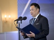 总理对校园枪击案遇难者家属表示哀悼，下令紧急救助，身故赔付100万泰铢