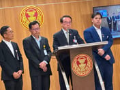 阿努颂解释对敏昂莱高呼和平口号一事,称因被禁止递交信函,抨击政府为沾血独裁者铺设红毯,并计划探视昂山素季