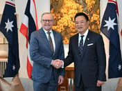阿努廷携手阿尔巴尼斯推进泰澳战略伙伴关系，全力推动贸易、安全与打击跨国犯罪合作