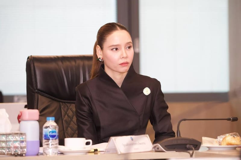 国家旅游政策委员会推进泰国旅游发展，强调质量重于数量，提升住宿标准、推动外国游客收费、开发世界遗产地，迈向可持续旅游