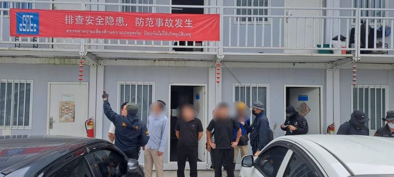 移民三局突击检查中国资本建筑工地 逮捕5名非法劳工 发现三项违规 加速追查雇主责任