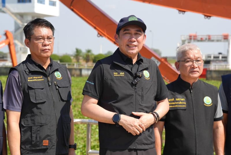 威塔亚下令全面清除水葫芦，加快疏通水道，同步提升全国水资源管理效率