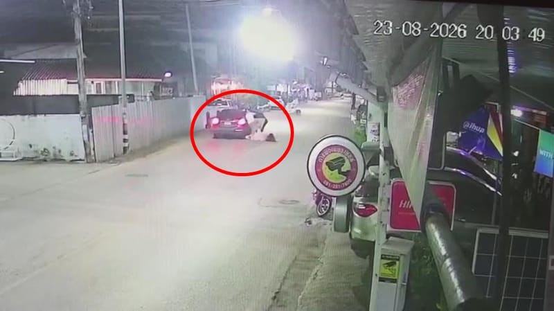 （视频）曝光歹徒团伙在曼谷市中心绑架中国女子、图将其送往昔卡边境全过程——冲卡后将受害者推下车弃于路中，随后遭甘烹碧警方追捕，全员落网