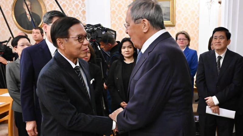 西哈萨与拉夫罗夫会谈，提升泰俄合作水平，请求支持推进泰国与欧亚经济联盟自贸协定谈判，并就柬埔寨、缅甸边境局势交换意见