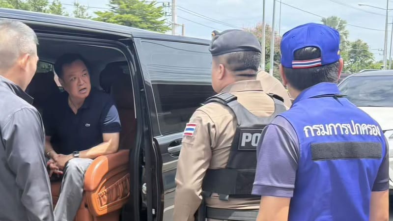 阿努廷未提前通知视察武里南府检查站，被警方要求搜查车辆，官员称总理车上未发现任何东西。但在一般检查中只查到毒品