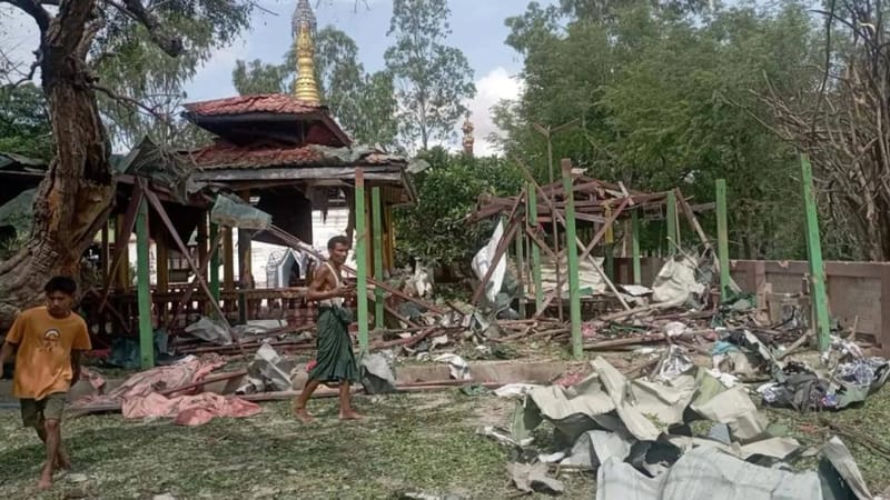 极端残暴！缅甸军队对实皆地区一座寺庙实施空袭，14名禅修者罹难